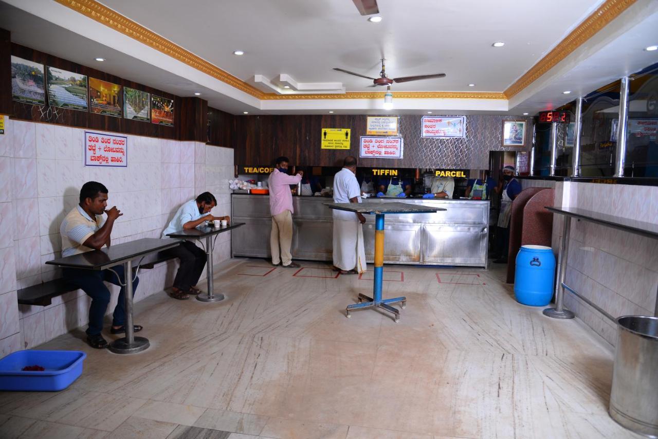 Parijatha Lodge Kundapur Bagian luar foto